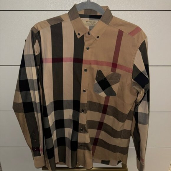2x Vintage Burberry - Mint Condition - 1 Polo & 1 L/S Shirt - Men's Medium - Picture 1 of 16